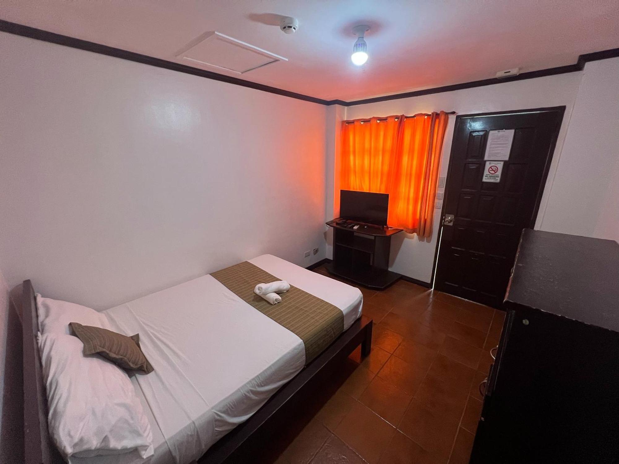 Subiza Beach Resort Olongapo Eksteriør billede