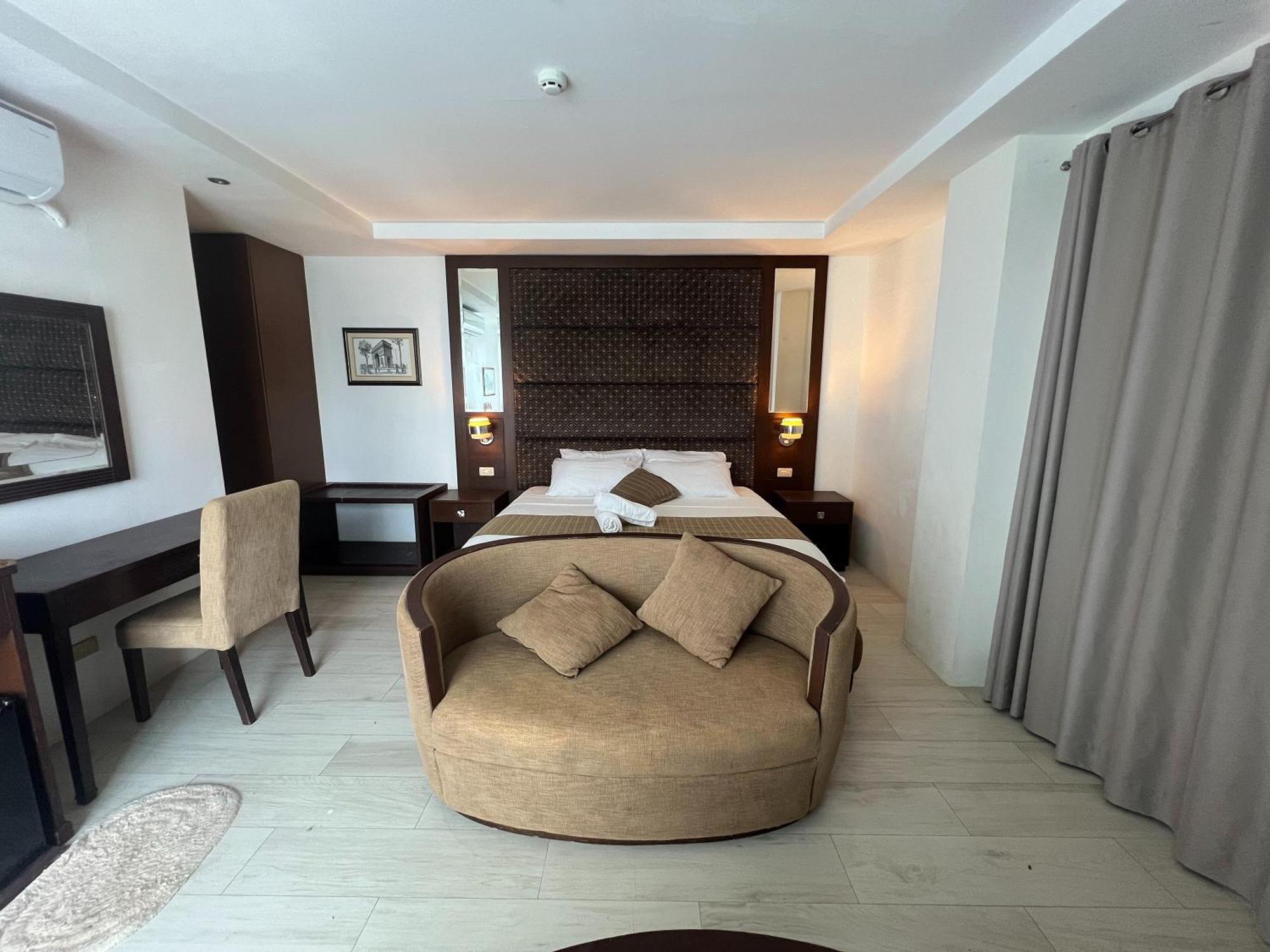 Subiza Beach Resort Olongapo Eksteriør billede