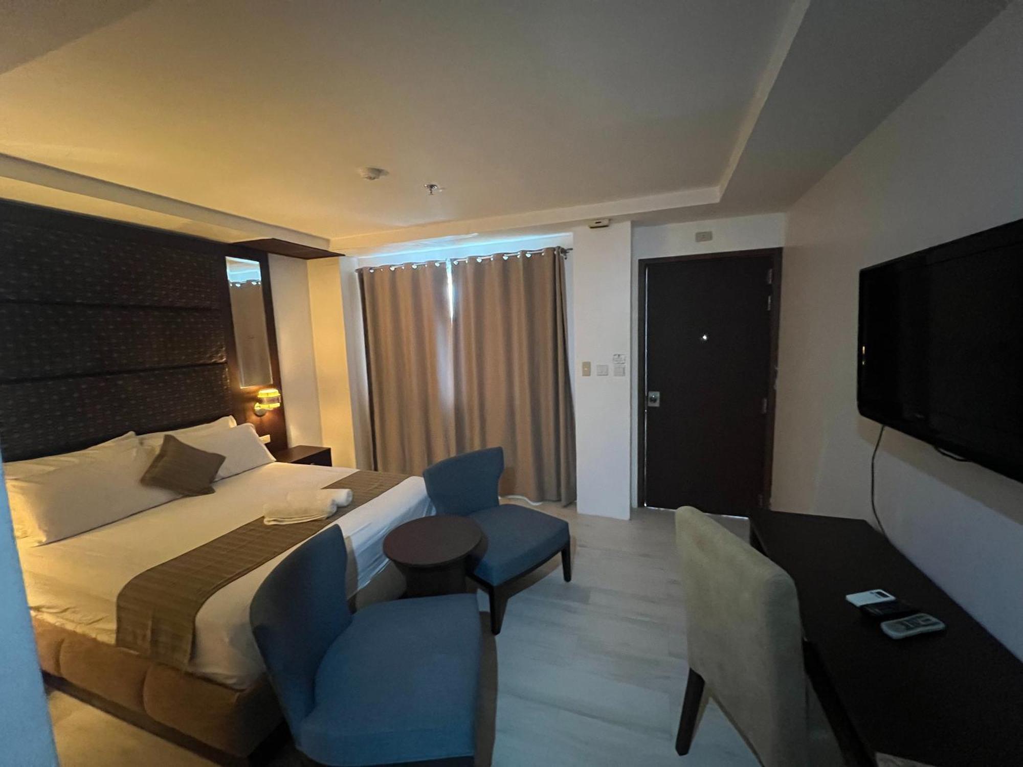 Subiza Beach Resort Olongapo Eksteriør billede