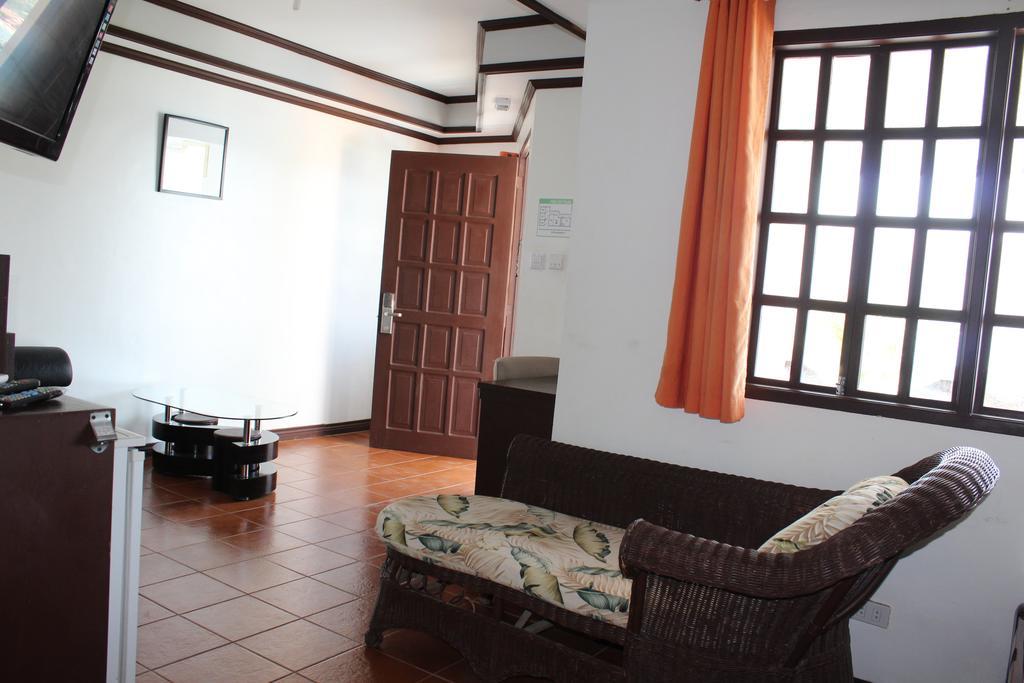 Subiza Beach Resort Olongapo Eksteriør billede
